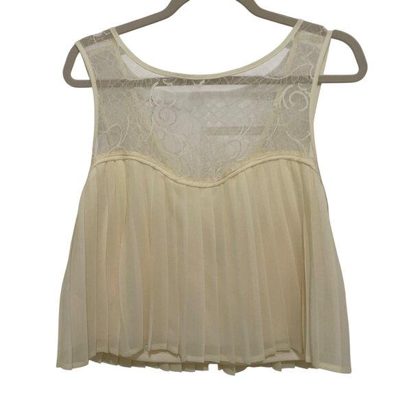Tobi Sleeveless Top Womens M Pleated Sheer Lace Cream Cropped Boho Blouse - Picture 1 of 8